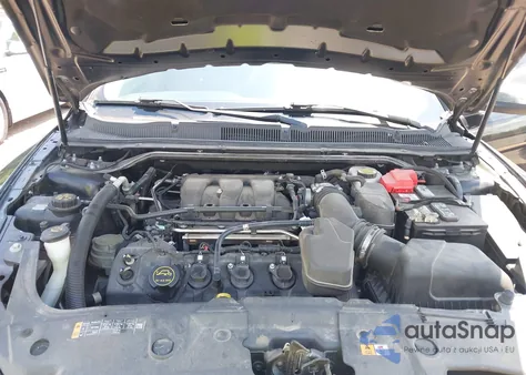 2018 Ford Taurus Limited z USA, uszkodzony, nr VIN 1FAHP2F86JG124179